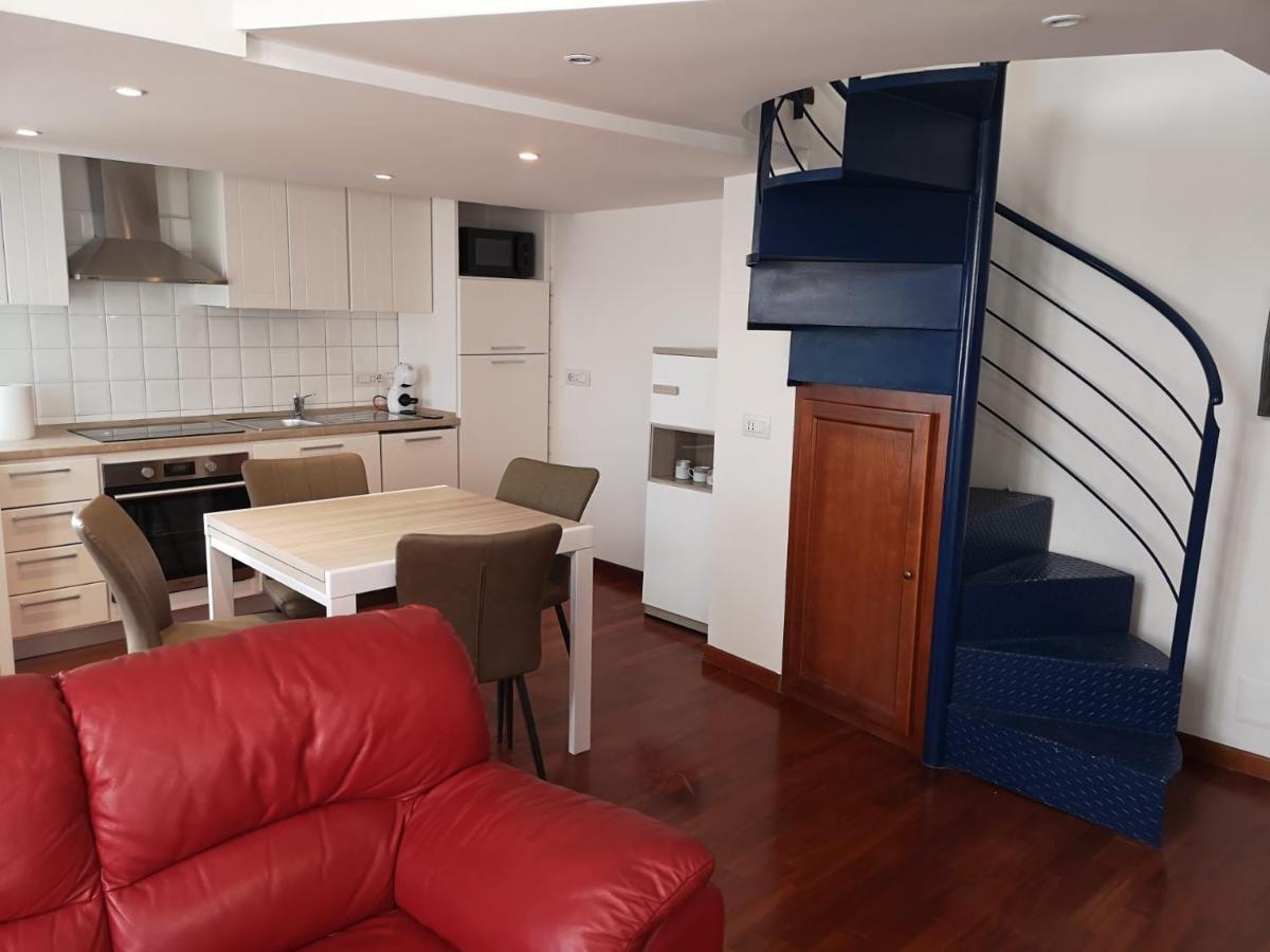 Marina Apartment City Centre Cagliari Kültér fotó