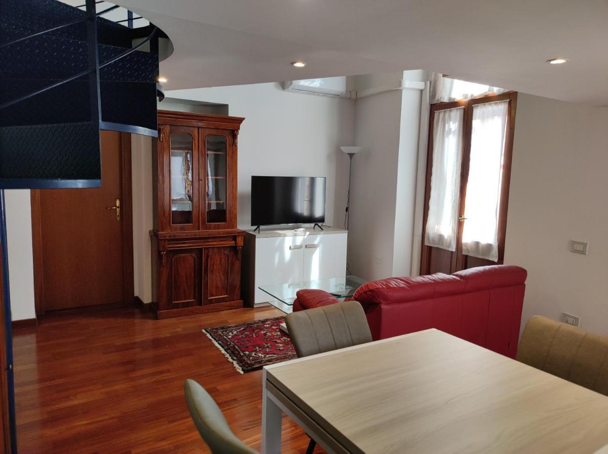 Marina Apartment City Centre Cagliari Kültér fotó