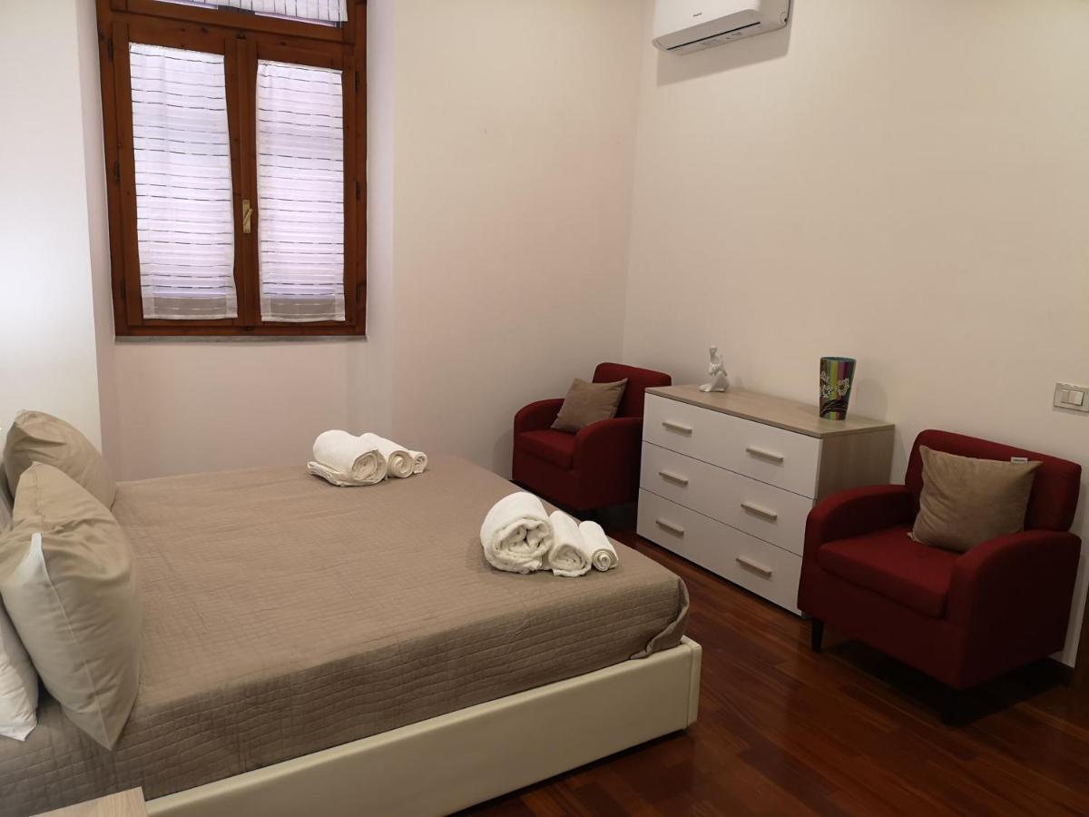 Marina Apartment City Centre Cagliari Kültér fotó